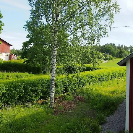 Bed and breakfast Mustijoki Laukkoski