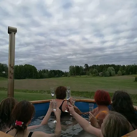 Mustijoki Bed & Breakfast 3*