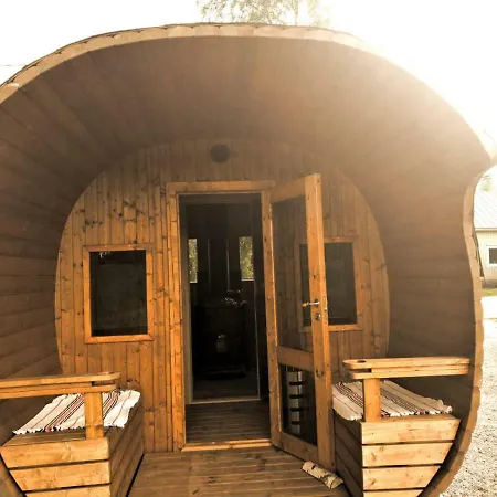 Frühstückspension Mustijoki 3*
